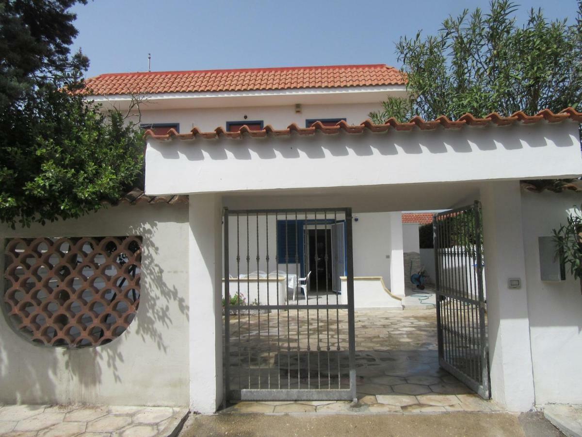Villa Oltremare By Cala Salento بونتا بروسسيوتو المظهر الخارجي الصورة